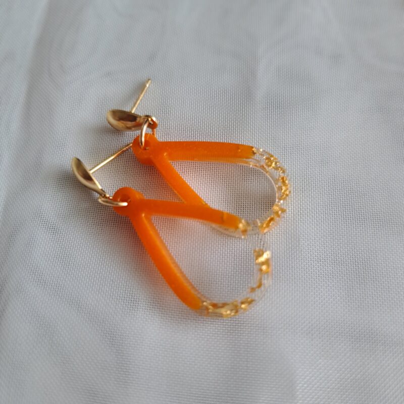 Oranje oorbellen